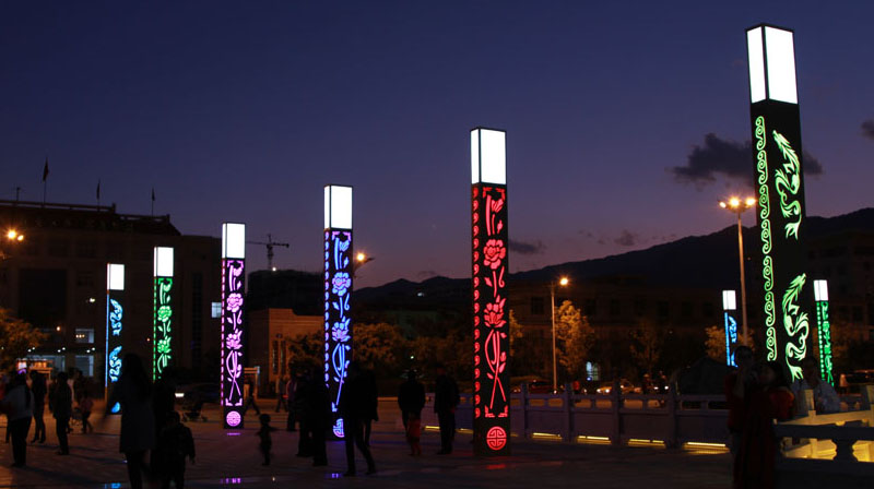 (QDJGDZ-003)公园梅兰竹菊叼嘿软件免费下载柱更多透光花纹图片