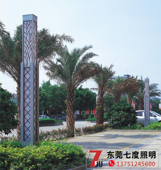 定制广场led叼嘿软件免费下载柱安装实拍效果